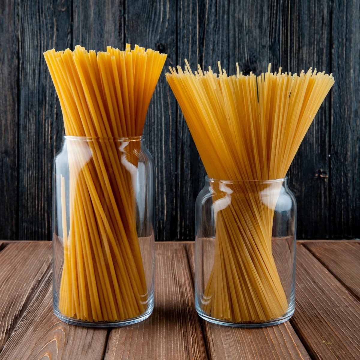 bucatini vs spaghetti