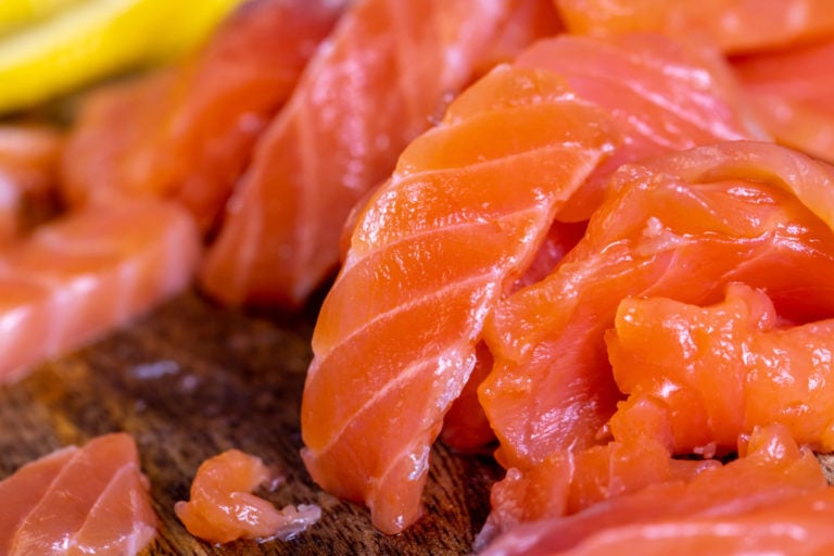 Sockeye vs. Atlantic Salmon What Is The Difference? Tastylicious