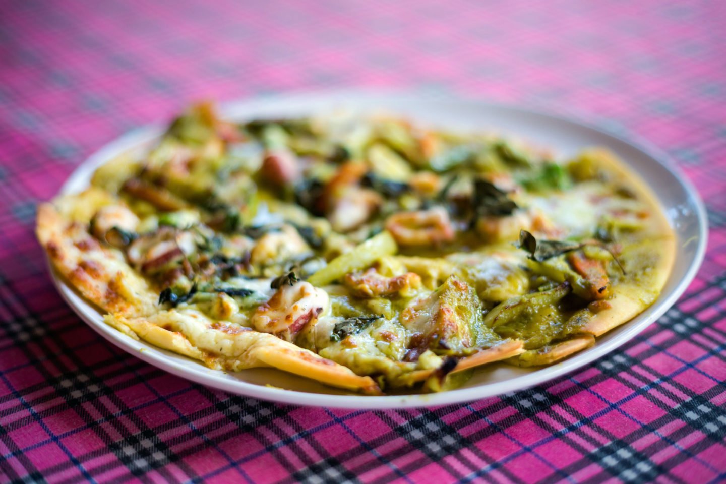 Green Curry Seafood Pizza