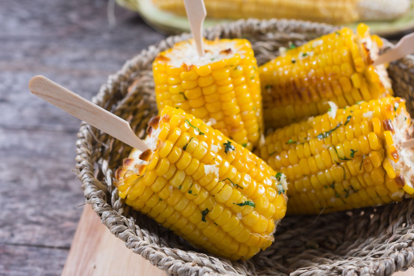 Grilled Corn Cobs With Butter