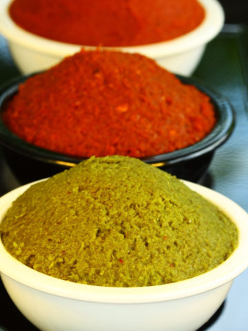 red and green Thai curry paste