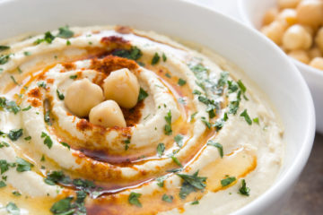 How Long Does Hummus Last? - Tastylicious