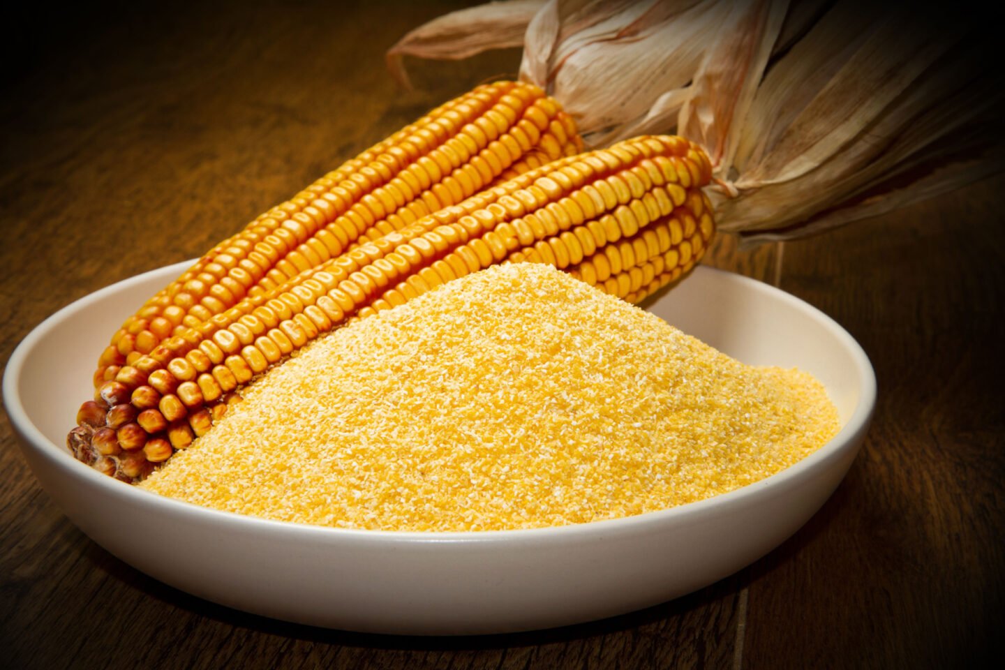 whole grain cornmeal