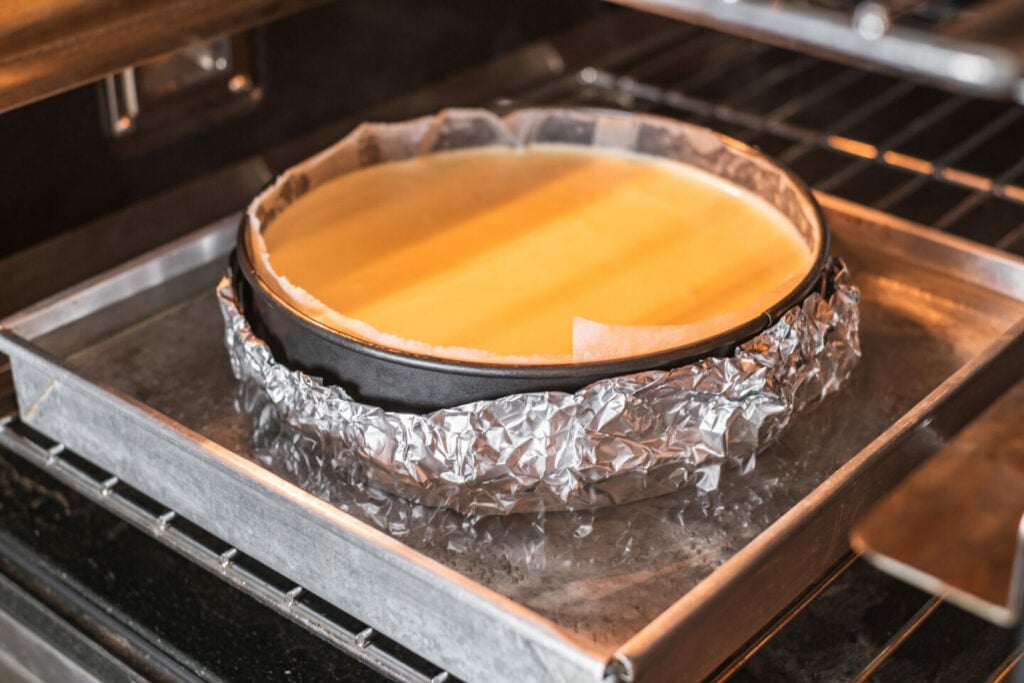 Aluminum Foil Covers Baking Dish In Water Bath In Oven 1024x683 