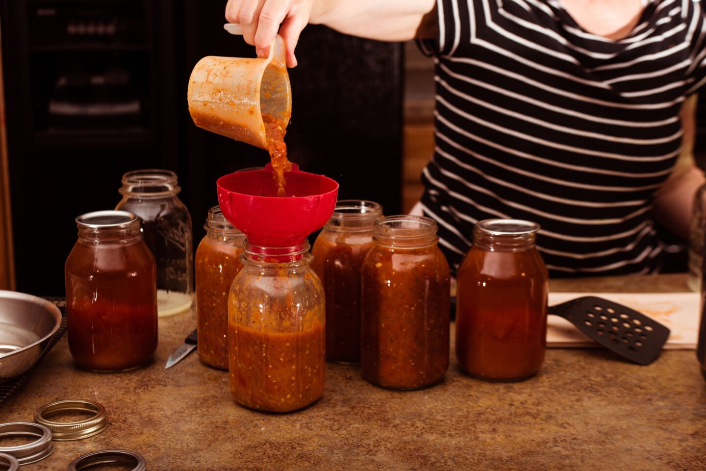 canning tomato paste tomato sauce