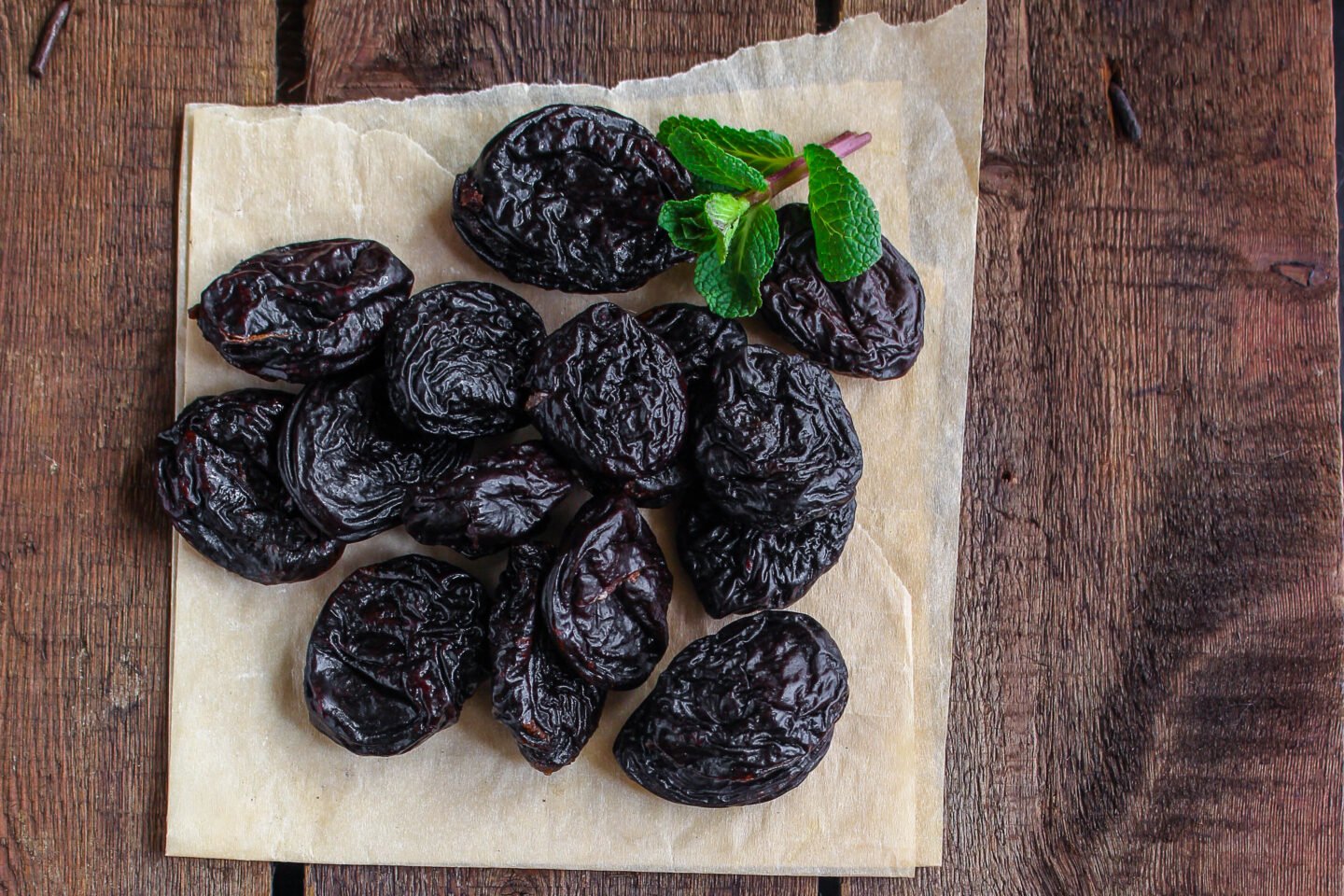 Prunes,,Dried,Plums,(tasty,And,Healthy,Fruits),Desiccated,Keto,Or