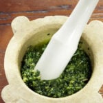 pistou in mortar with pestle