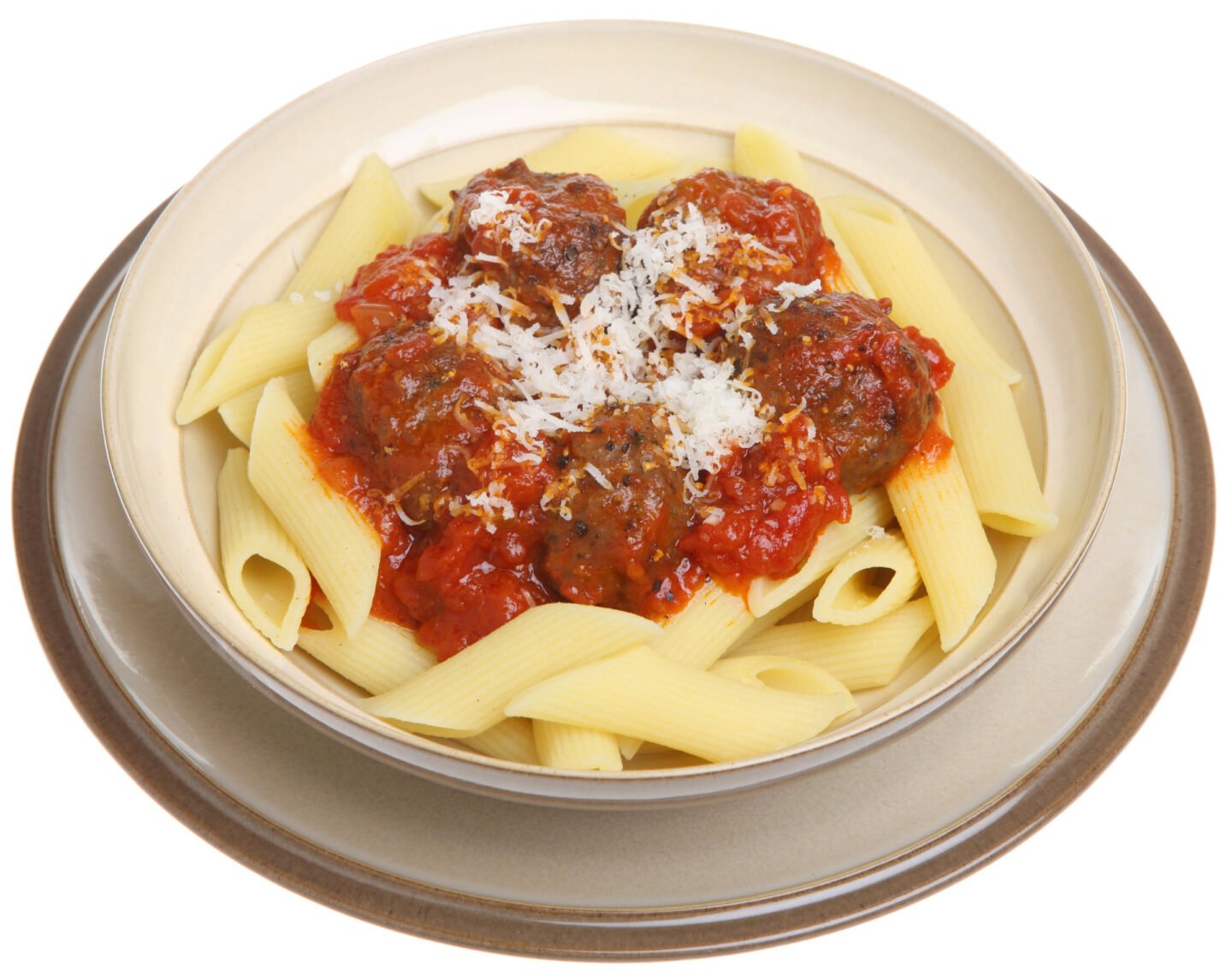 rigatoni pasta with meatballs in tomato sauce