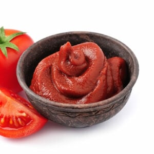 tomato paste with fresh tomatoes