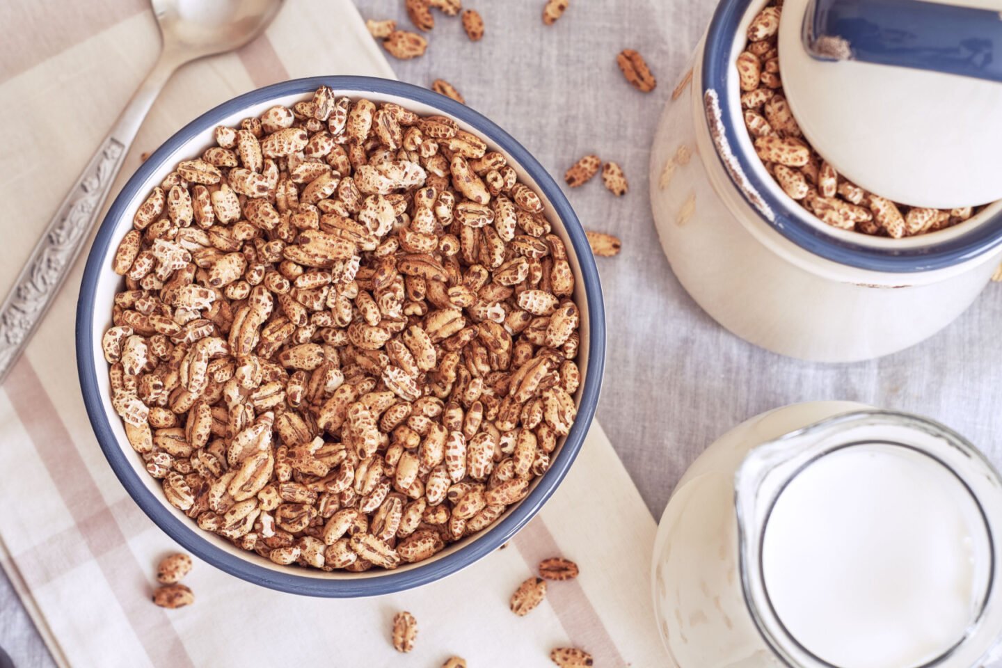 puffed pearl barley cereal with milk