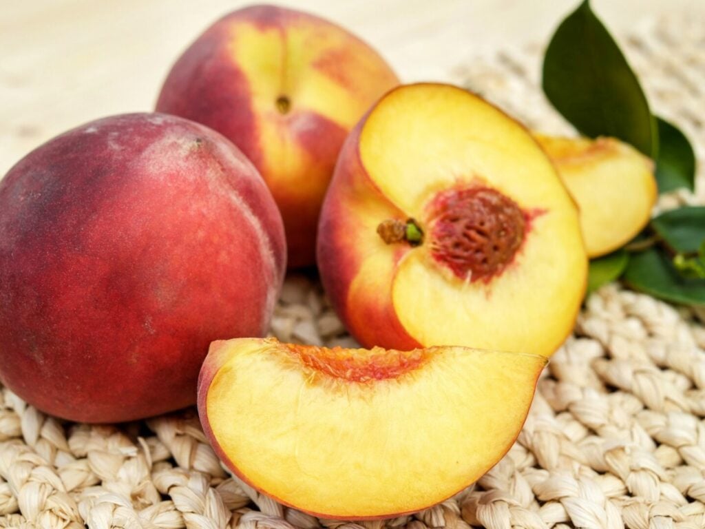 15 Best IronRich Fruit Juices Tastylicious