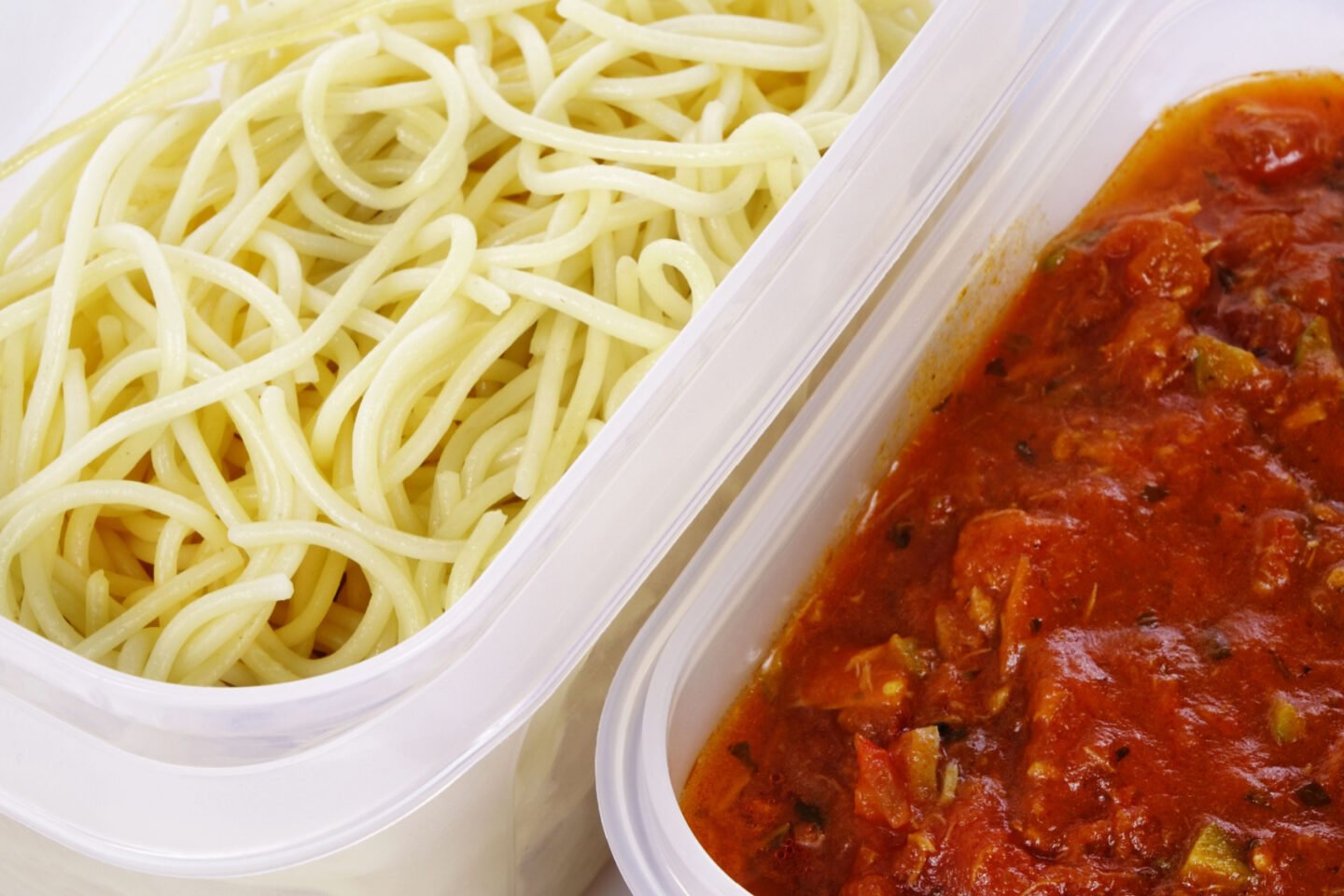 spaghetti and bolognese sauce