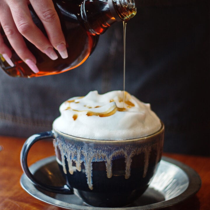 Starbucks Sauce vs. Syrup—The Complete Breakdown of Their Similarities