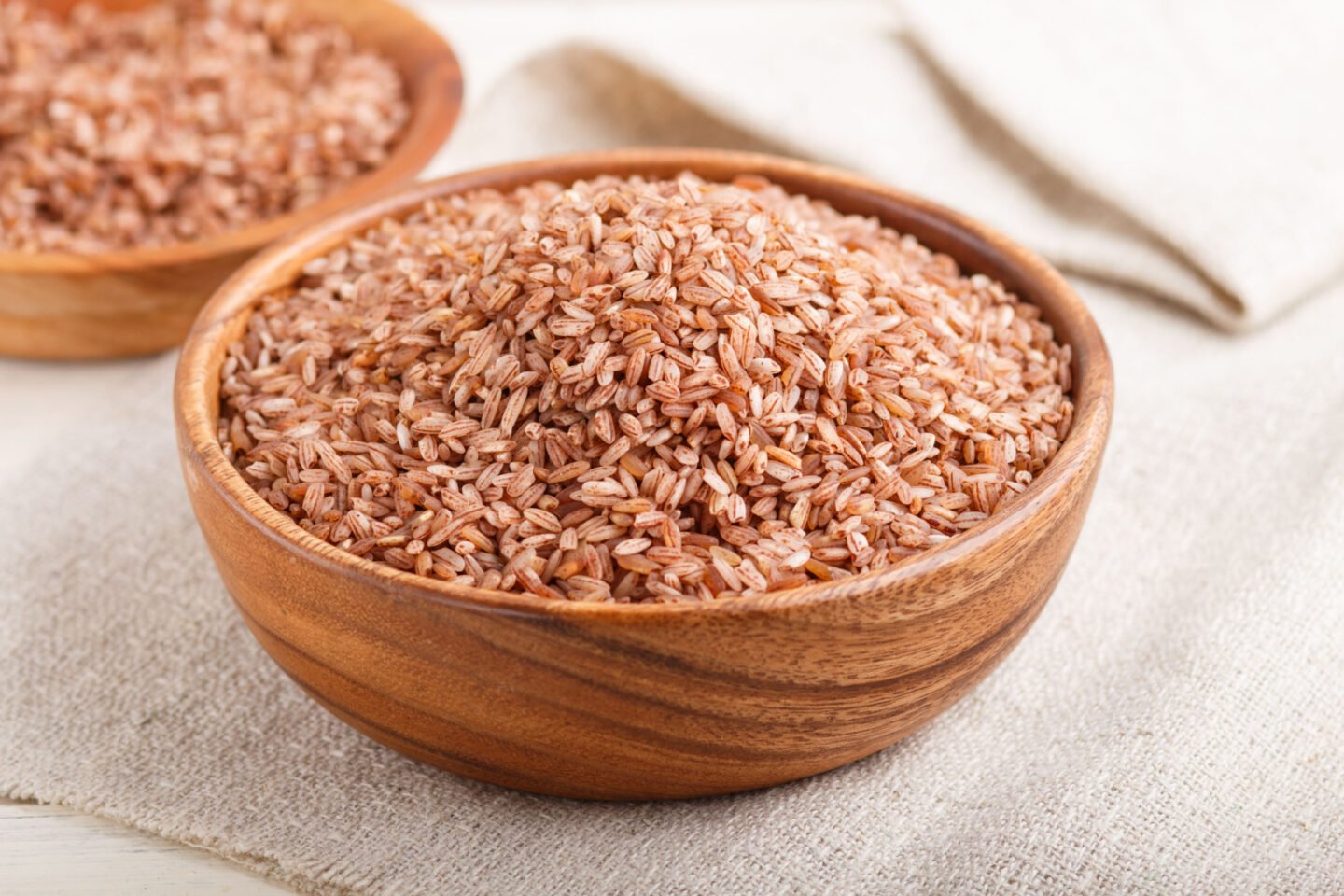 bowl of unpolished brown rice