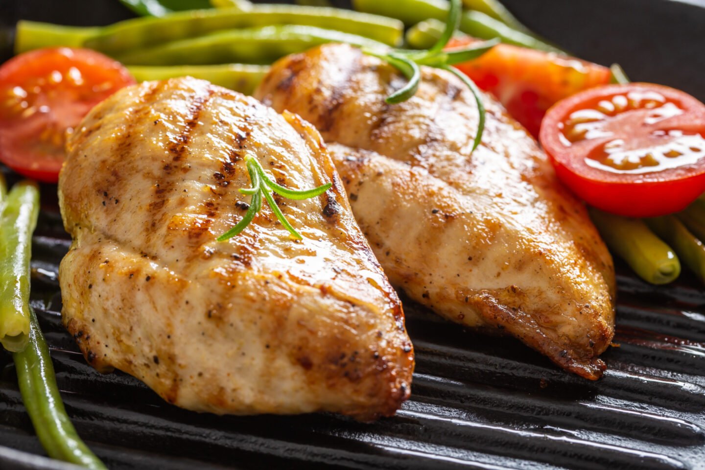 healthy grilled chicken with veggies