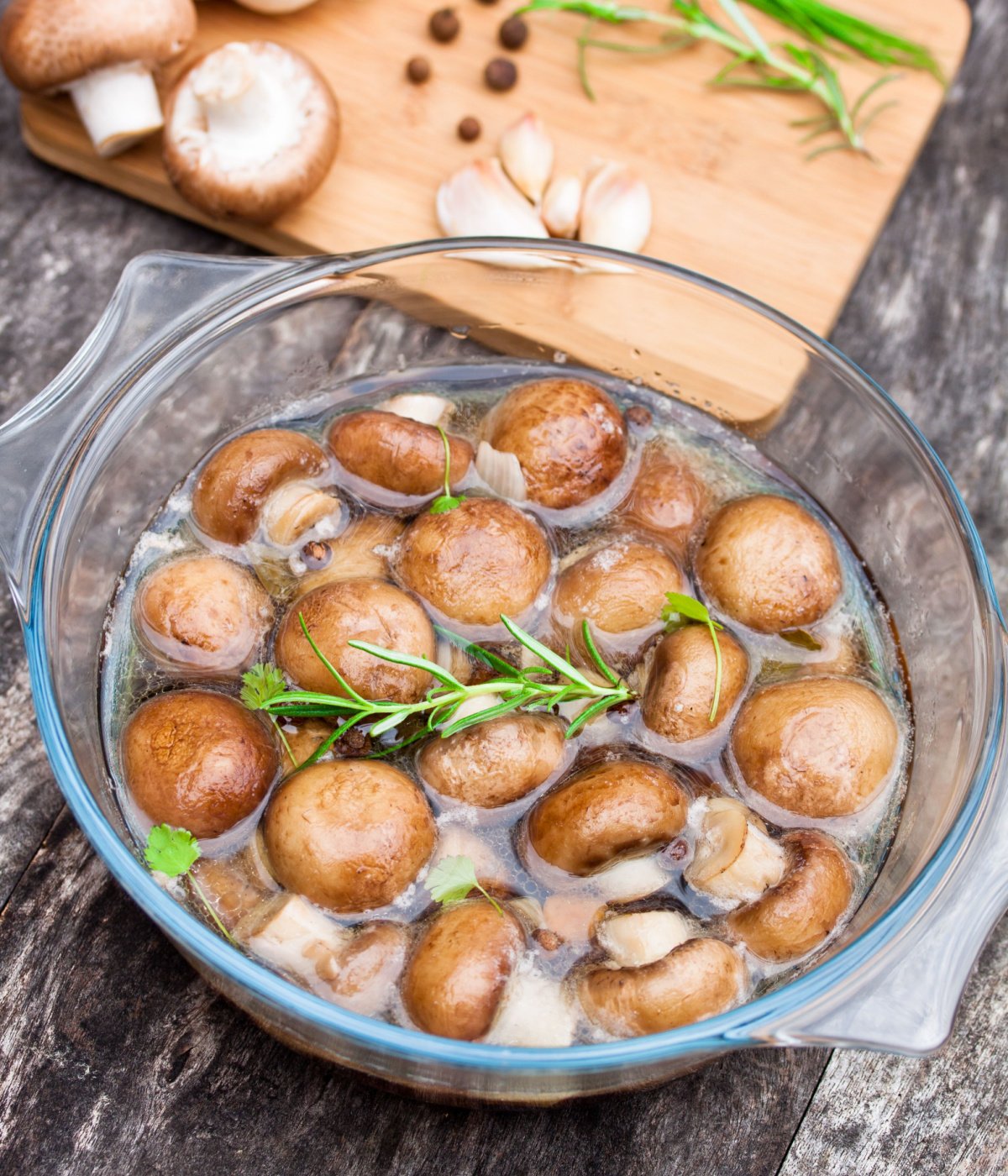 marinated chestnut mushrooms
