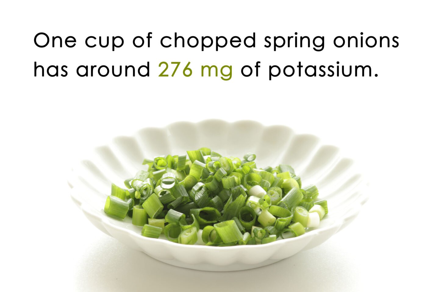 potassium in chopped spring onions