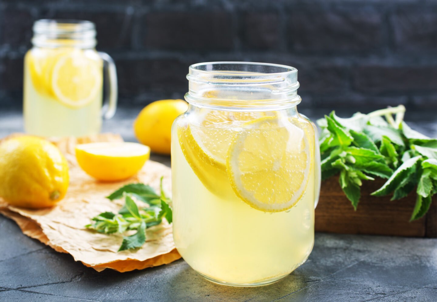 lemonade with mint and fresh lemons