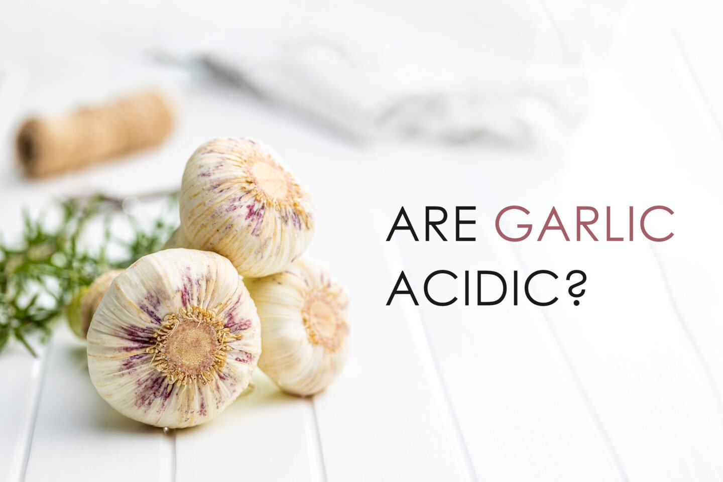 are garlic acidic