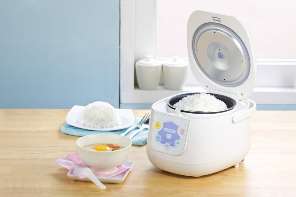 The Best Korean Rice Cookers Of 2024   Electric Rice Cooker 1024x683 