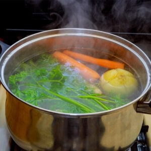 vegetable stock recipe image