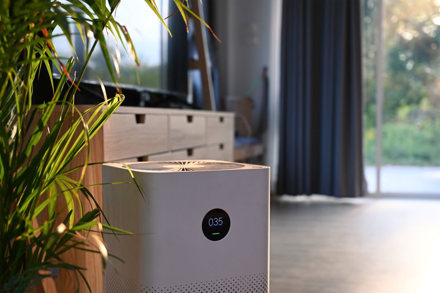 air purifier with digital monitor screen