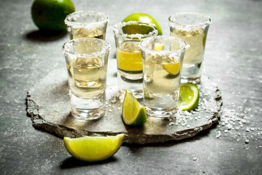 11 Best Substitutes For Mezcal In Cocktails - Tastylicious