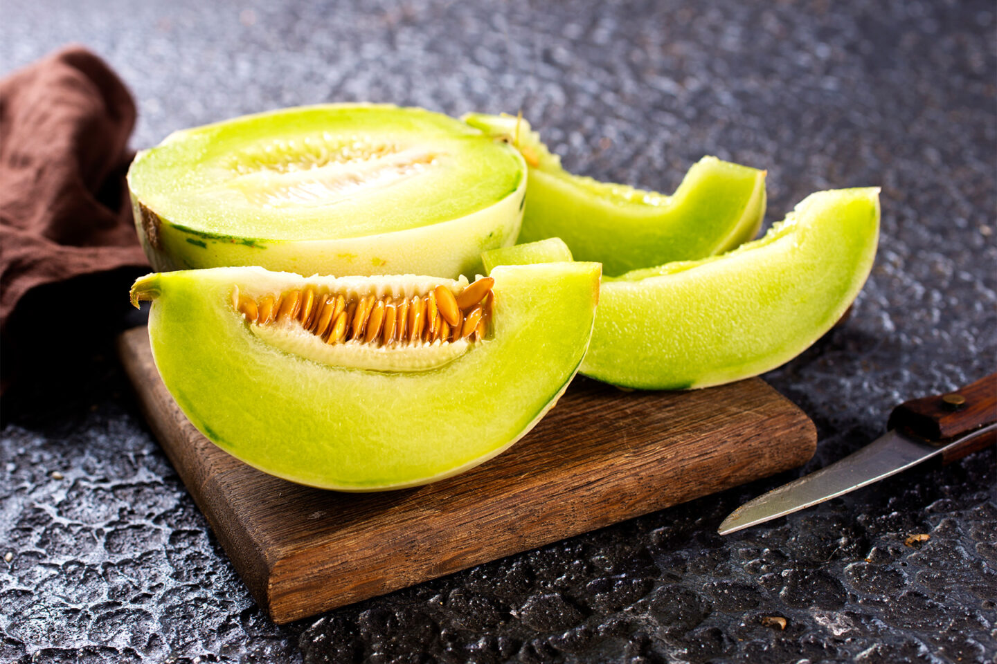 honeydew melon with green juicy flesh