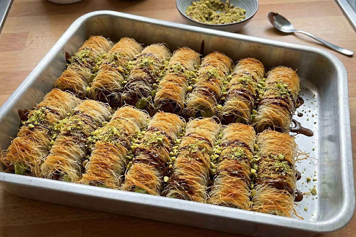 dubai chocolate pistachio kataifi rolls