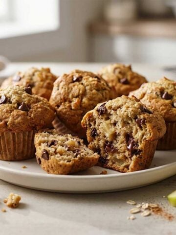 apple chocolate chip muffins